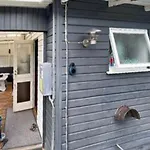 4 Person In *